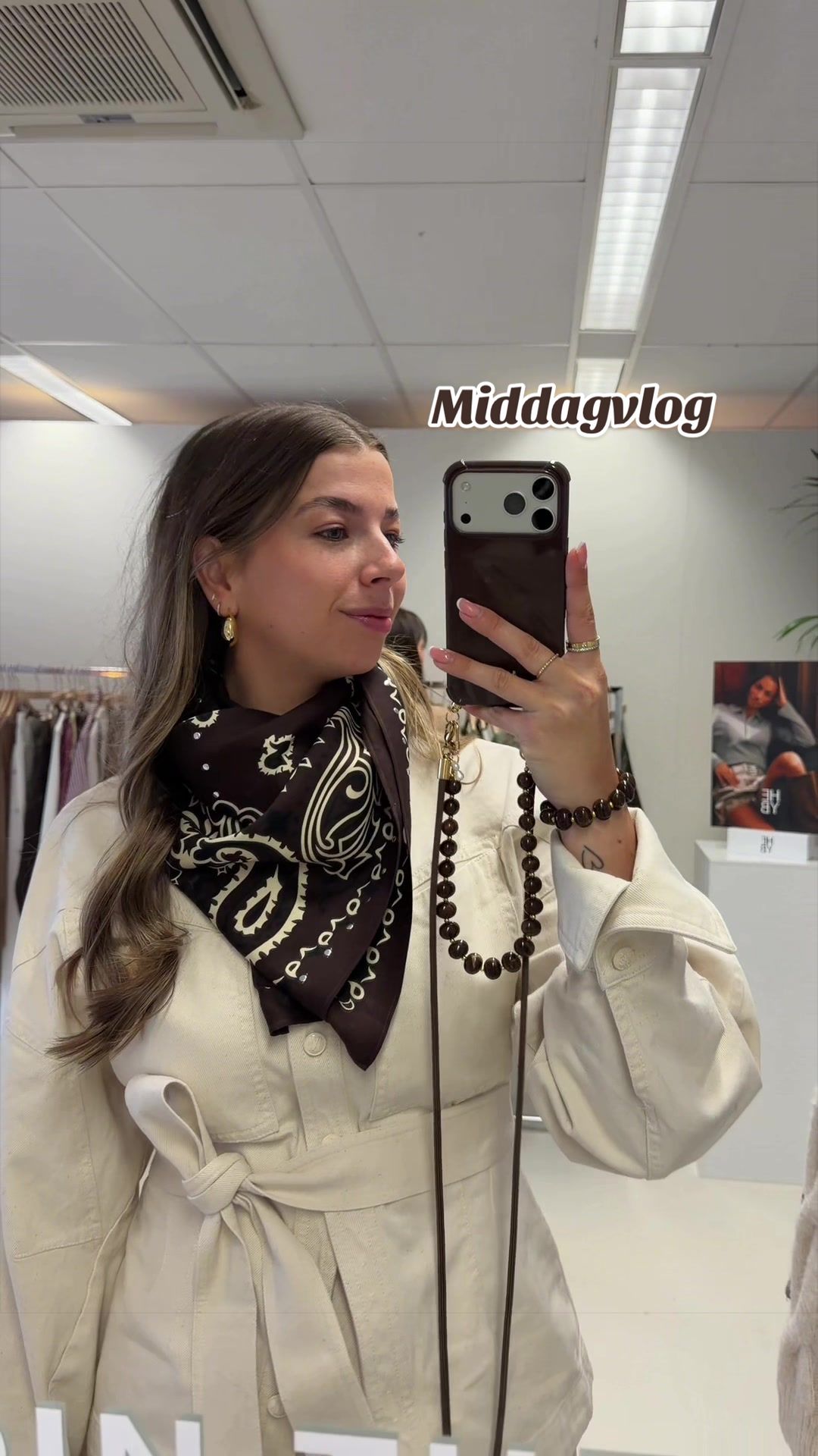 @Nathalie | neutral styling