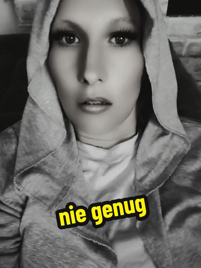 @MiriDunkelglanz 🖤🌟