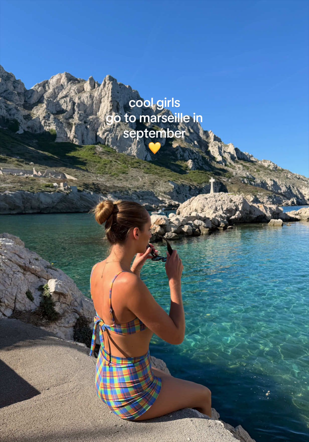 @itsclairetorres