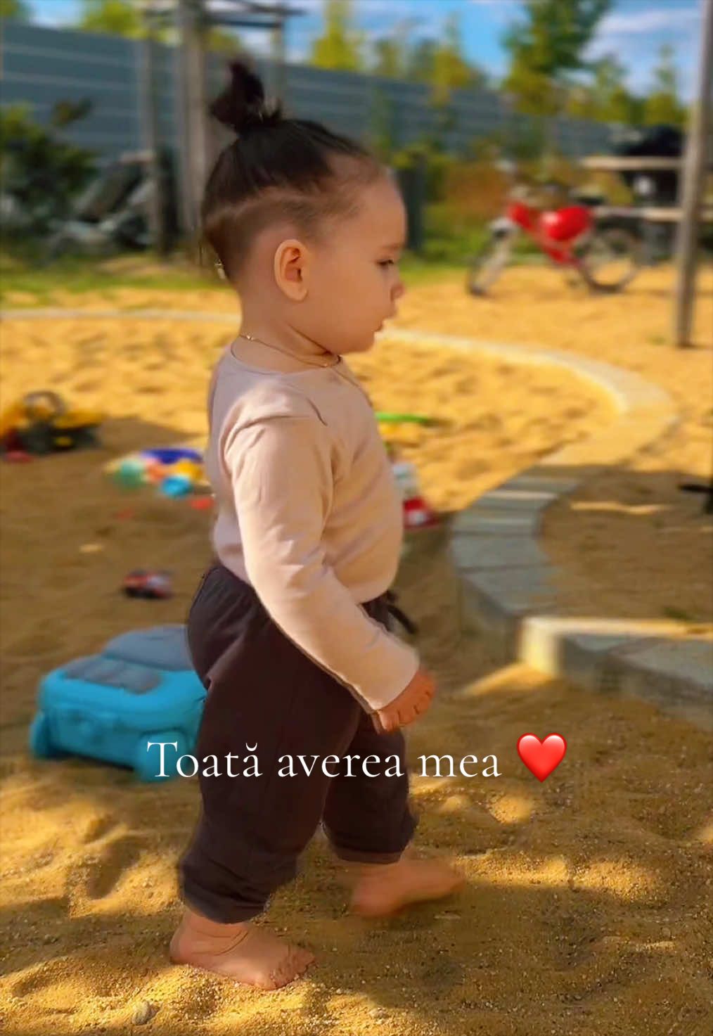 @𝓐𝓷𝓭𝓻𝓮𝓮𝓪 𝓗𝓪̂𝓷𝓬𝓾