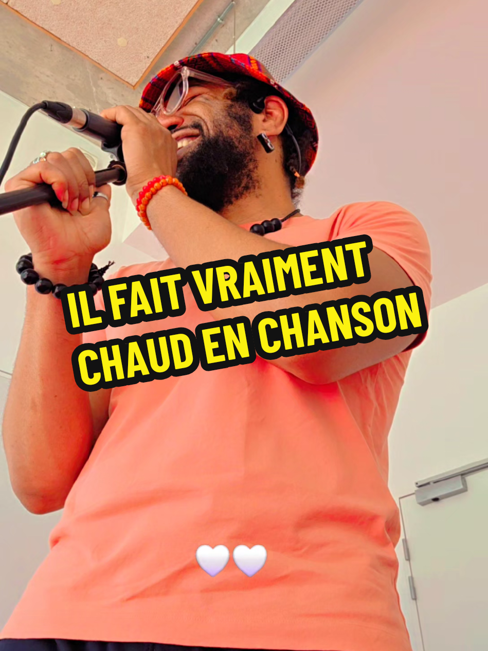 @JAMOUR JAMULS (JAJA THE VOICE)