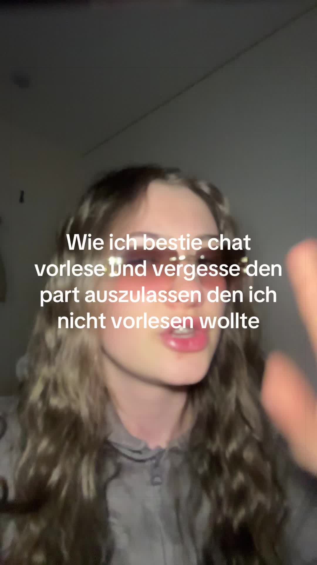 @𝑬