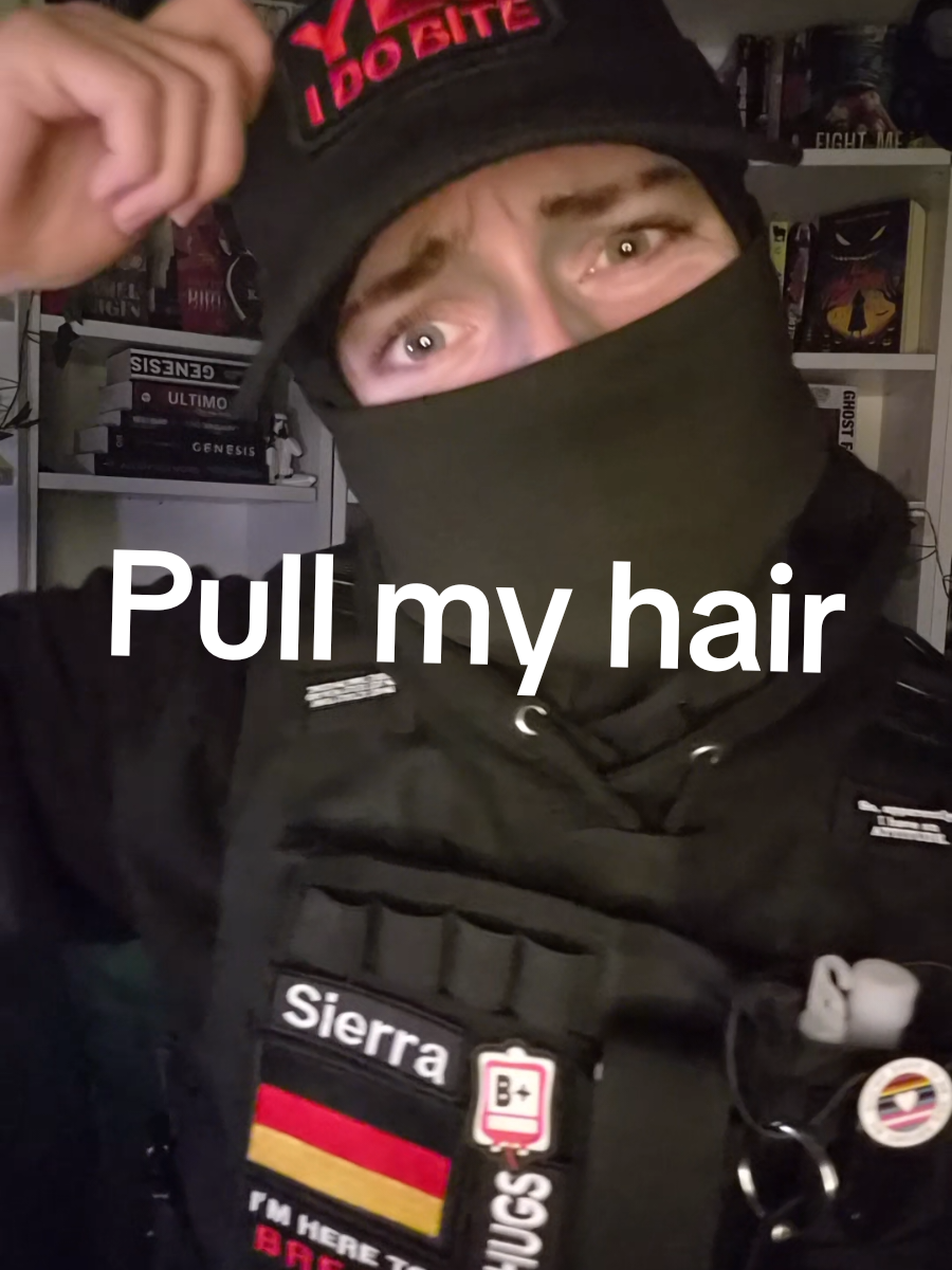 @CallsignxSierra
