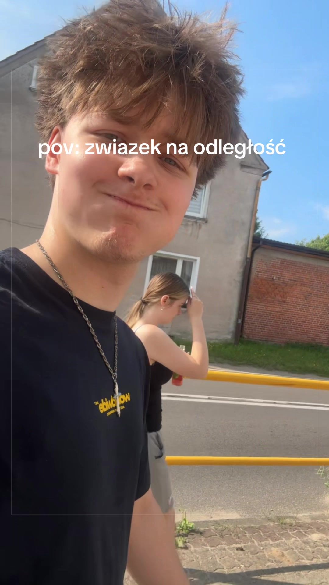@redrosetroy