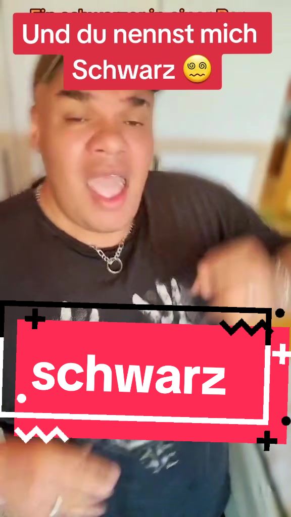 @ƬHΣ.ƁLΔCƘ.ΜƱFFI∏84