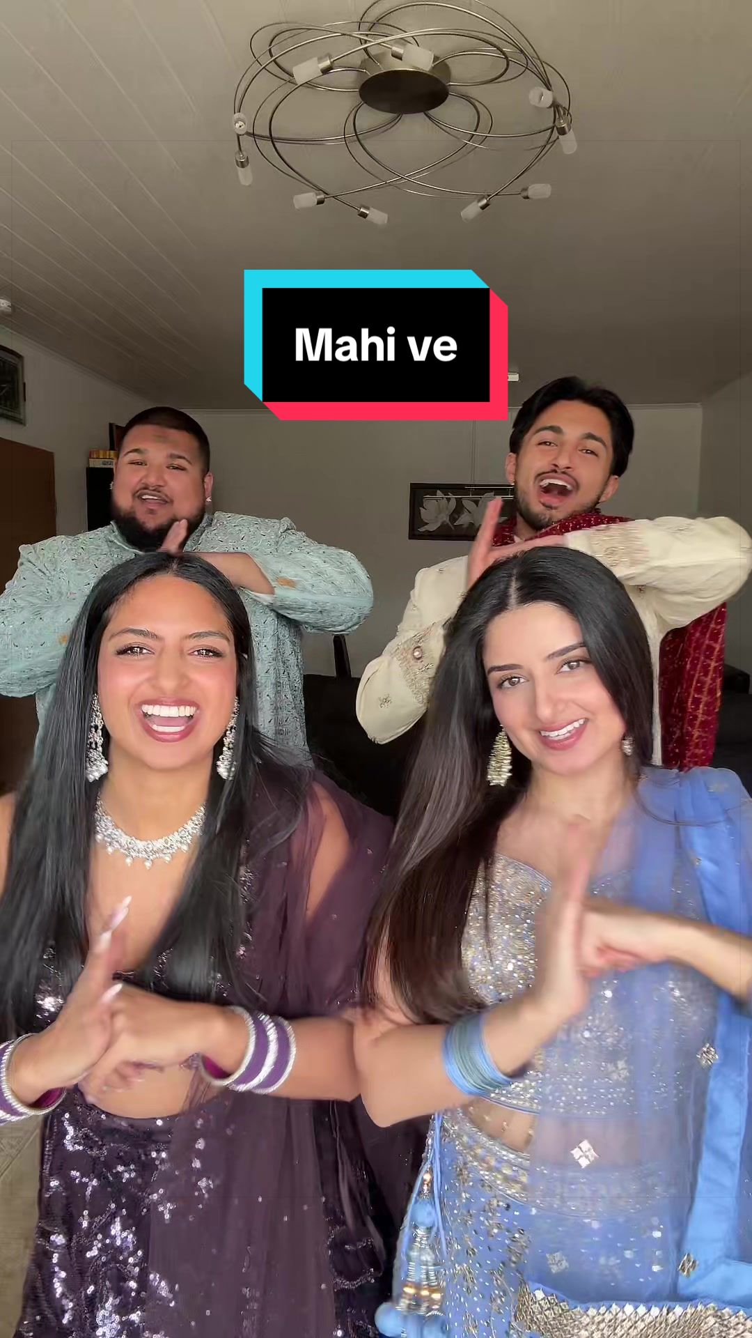 @KeepingupwiththeIndians