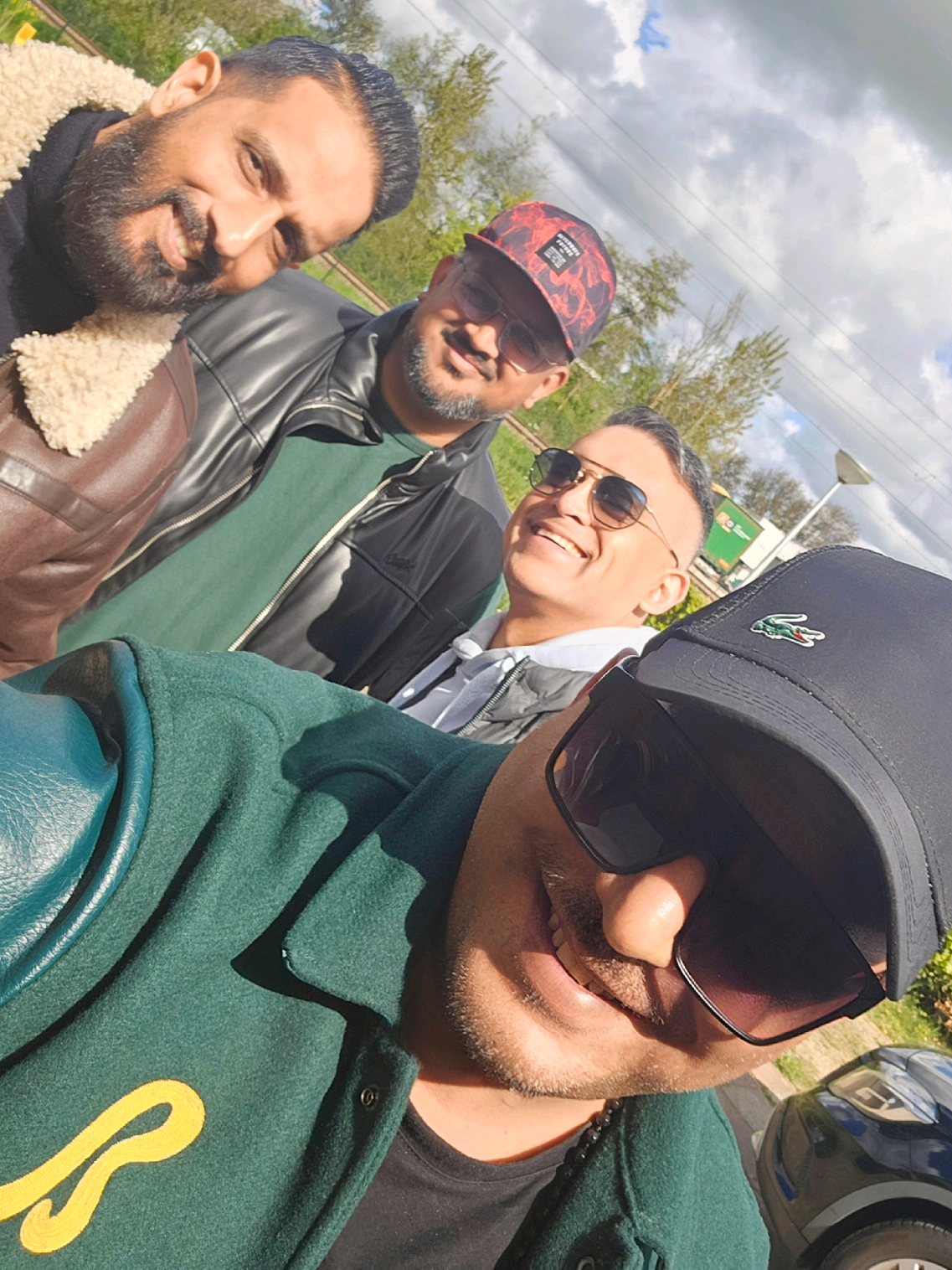 @𝗦𝗔𝗚𝗔𝗥 𝗠𝗔𝗟𝗜𝗞