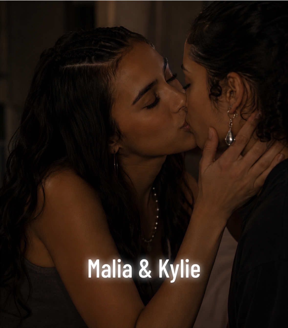 @maliaxkylie