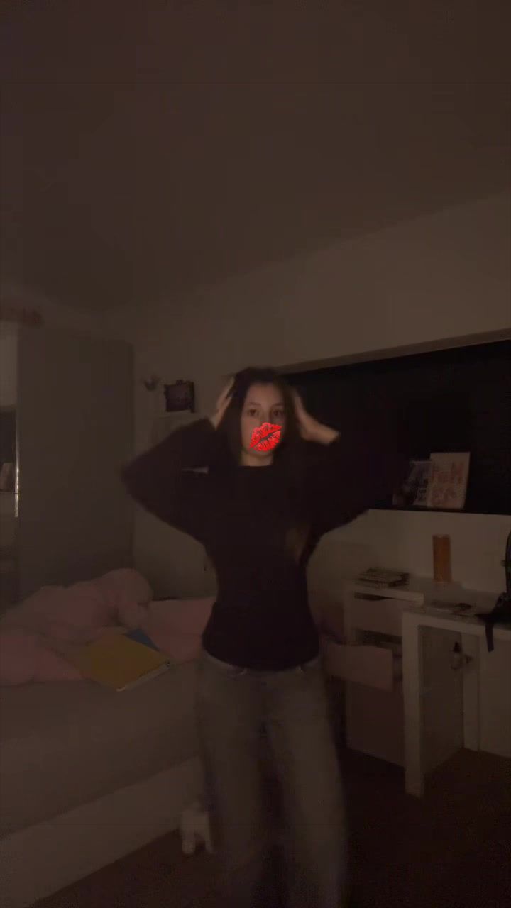 @♡𝐋𝐚𝐮𝐫𝐚♡