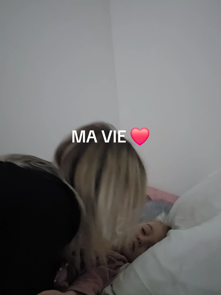 @Noemie 🌸