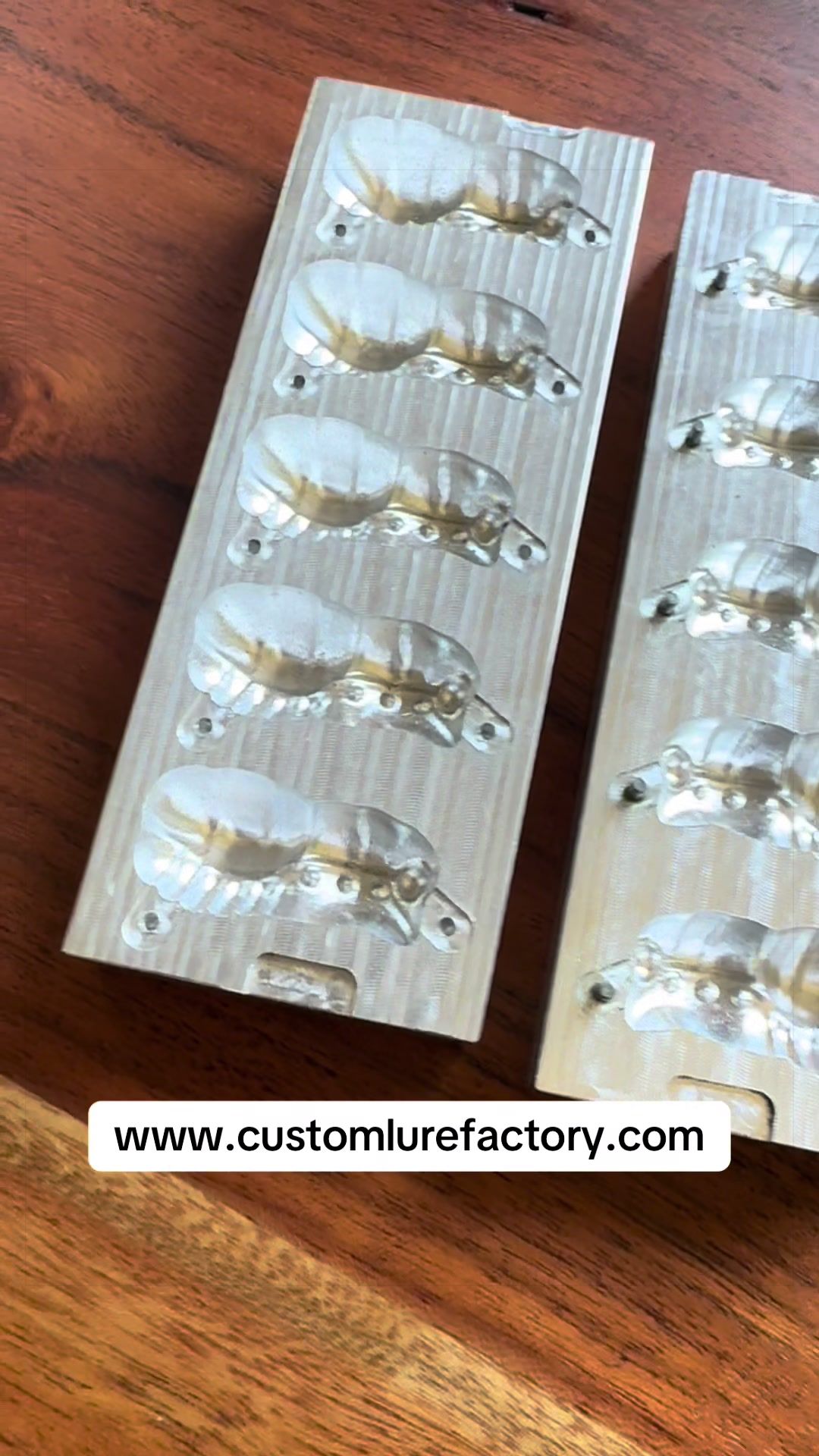 @Custom lure factory