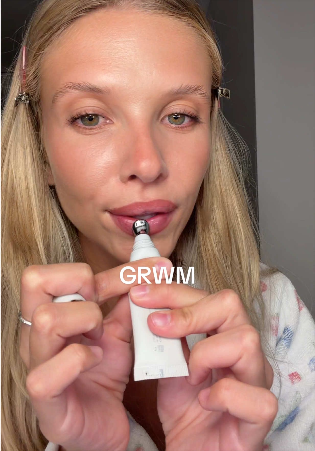 @katiagcolomer