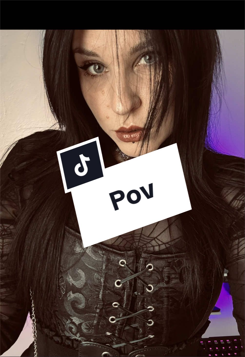 @𝕬𝖑𝖊𝖝𝖆𝖓𝖉𝖗𝖆 🖤&dagger;