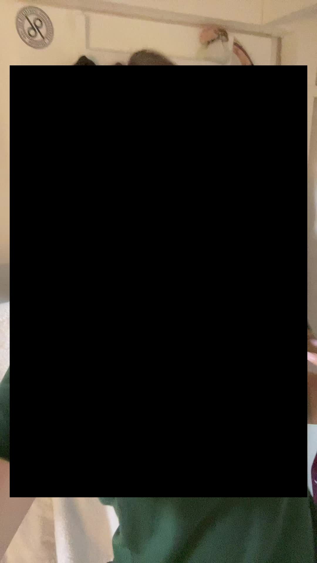 @๐๐ฆ๐ฆ๐ ๐ฅ๐ฎ๐ข๐ฌ๐