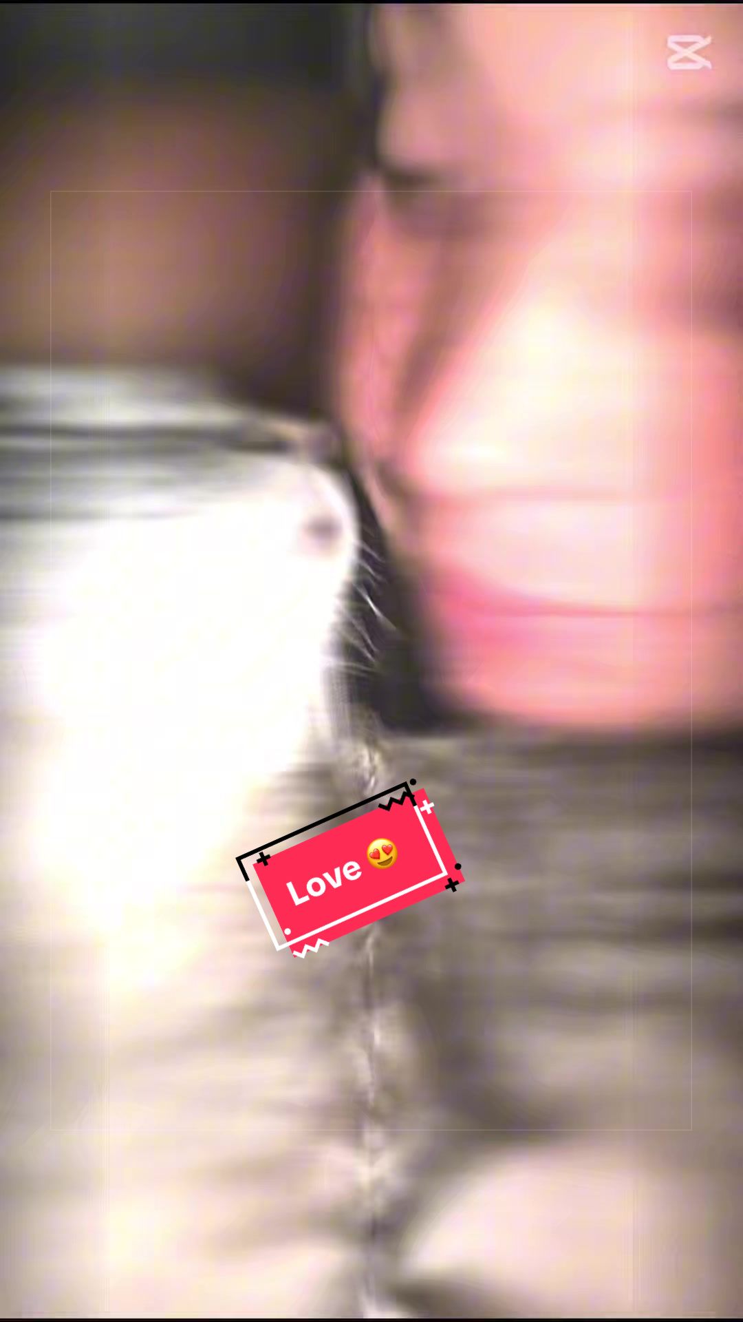 @LAURA