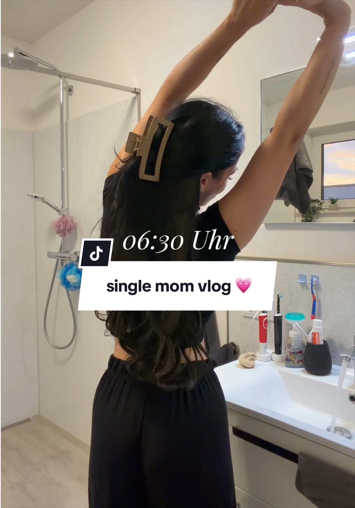 @vanessa lipatov