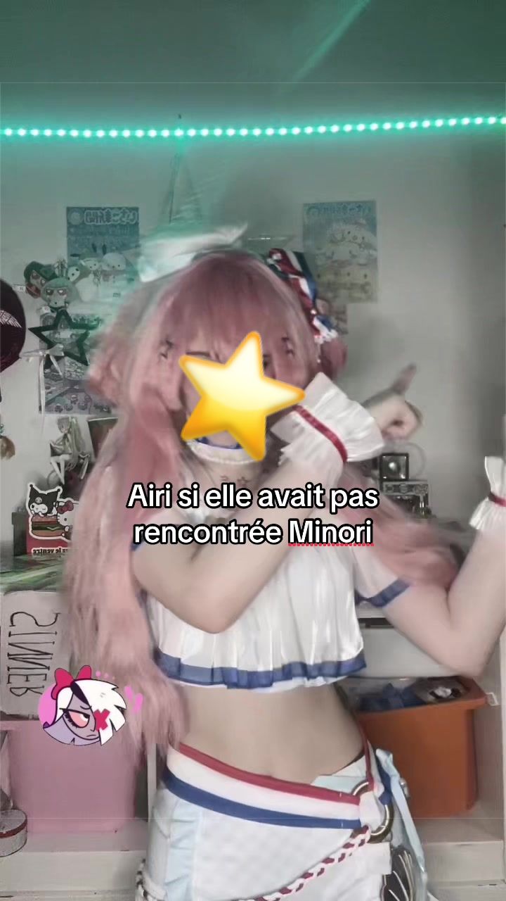 @☆ﾐKosmiiya!🍓// Vaggi✘ #1 Fan