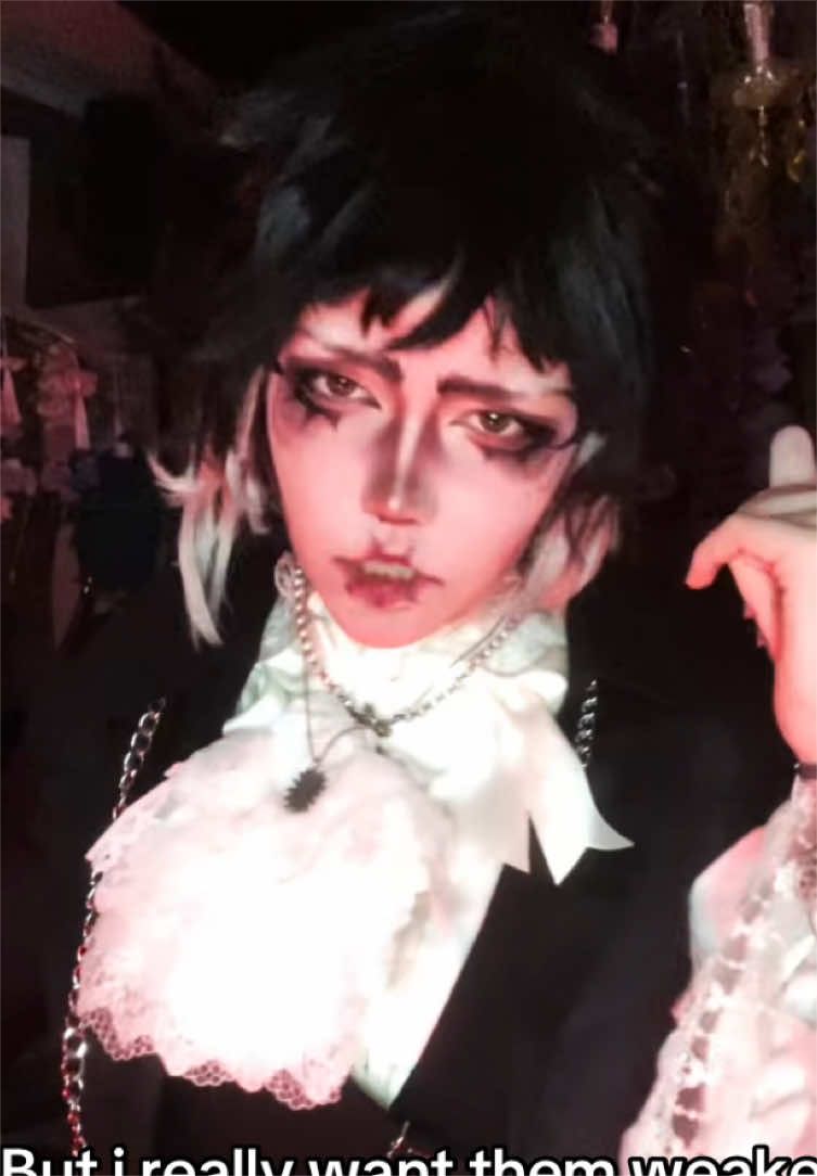 @🦝🥀𝕄𝕚𝕜𝕒🥀🦝