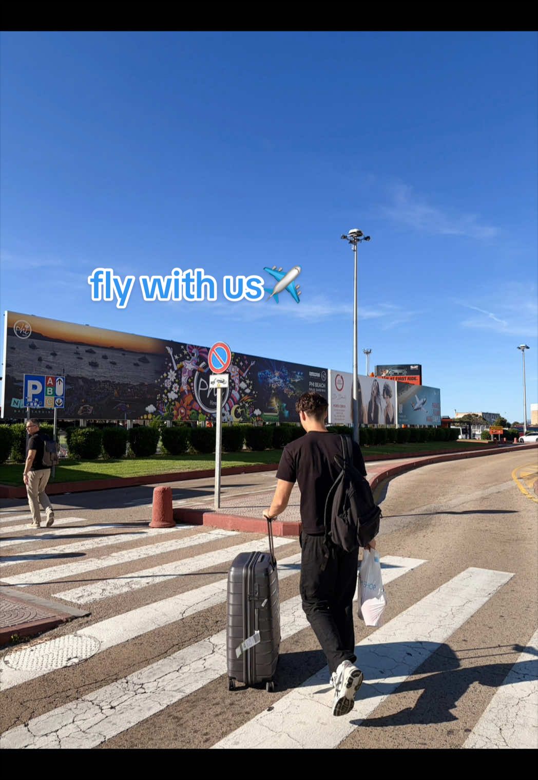 @l o &iuml; s 🩷