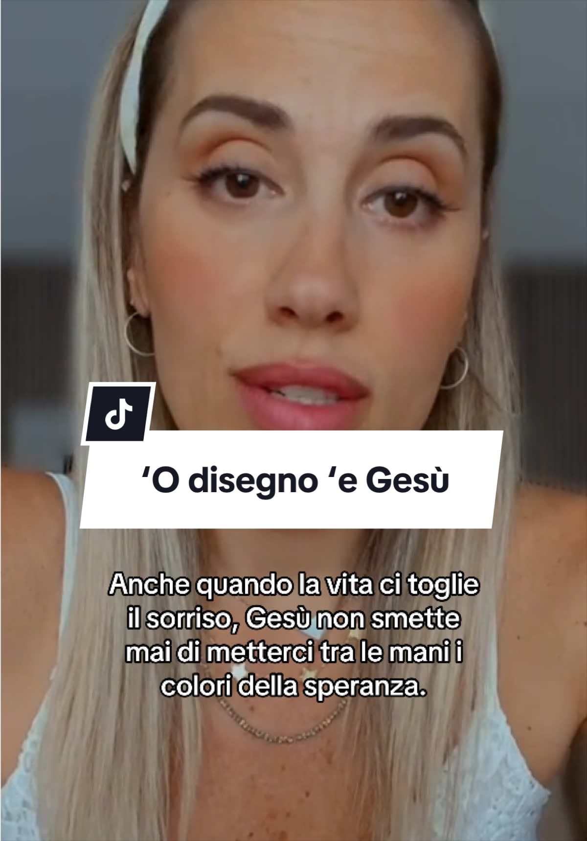 @AdeleValentino
