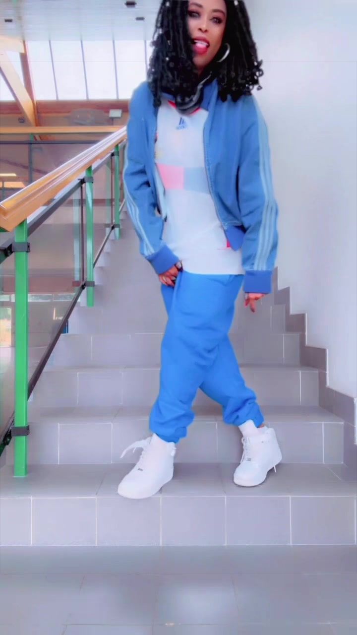 @AwaSoeveSonko⭐️
