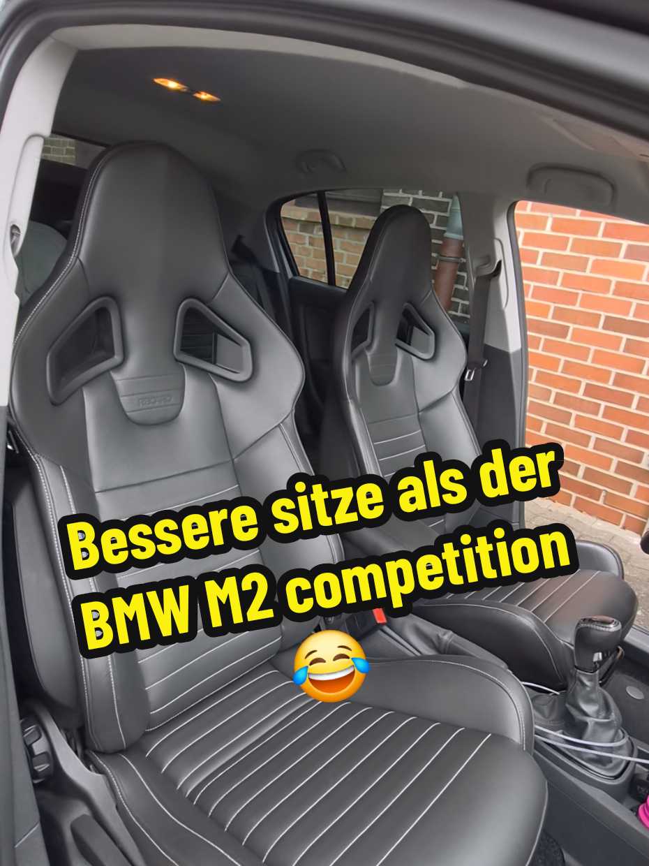 @///m2com