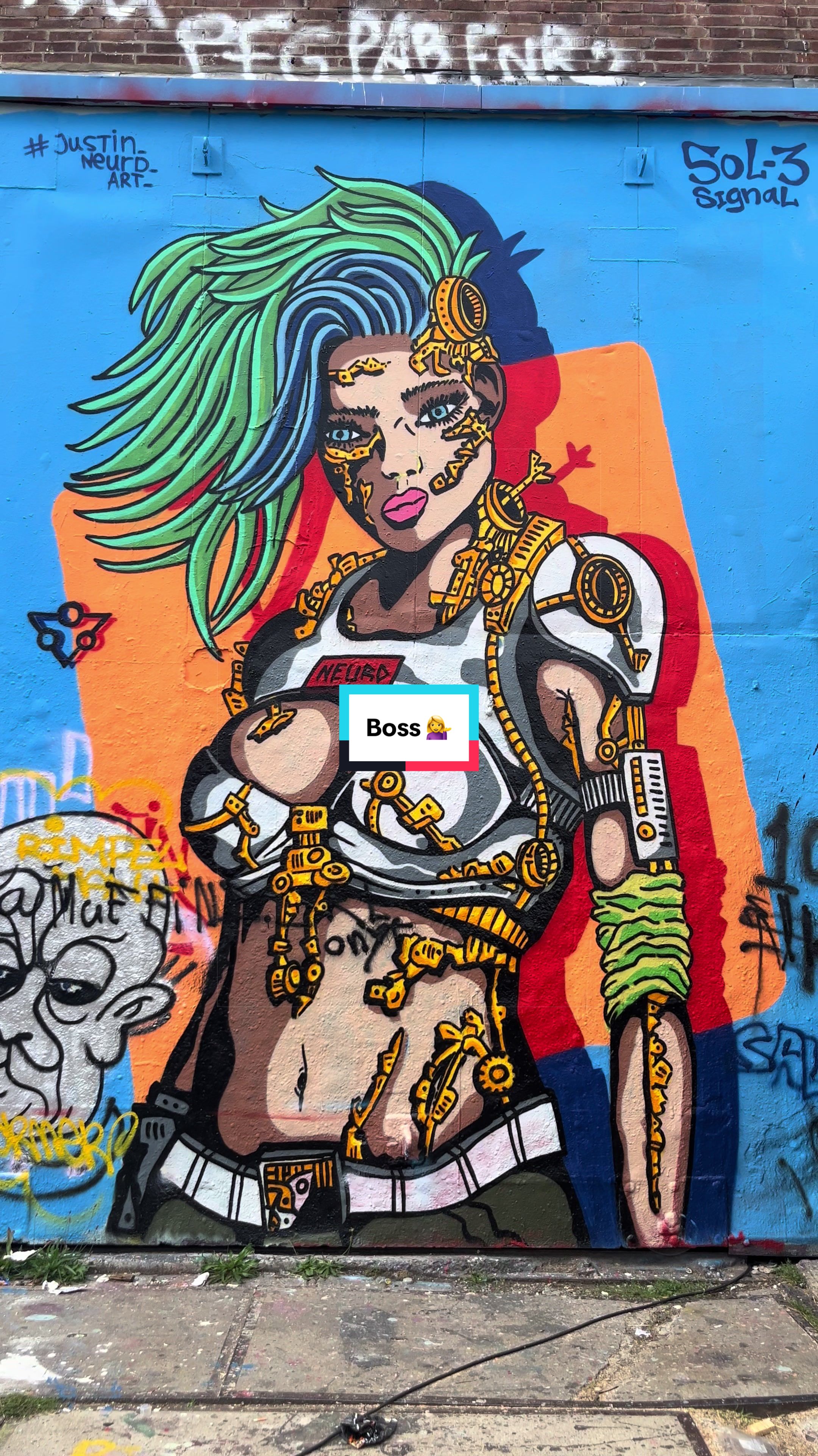 @Street Art Fan People