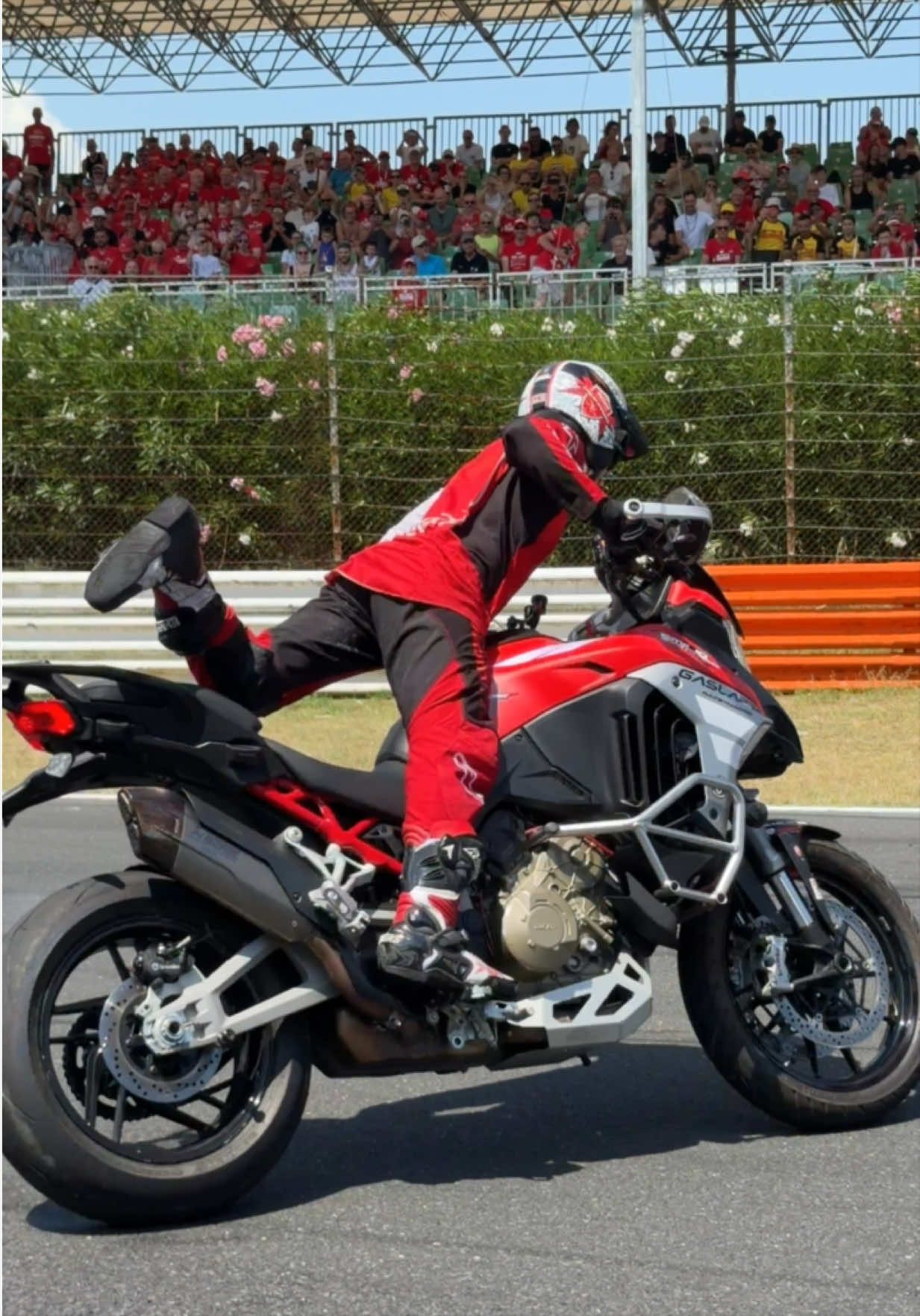 @Lau Ride