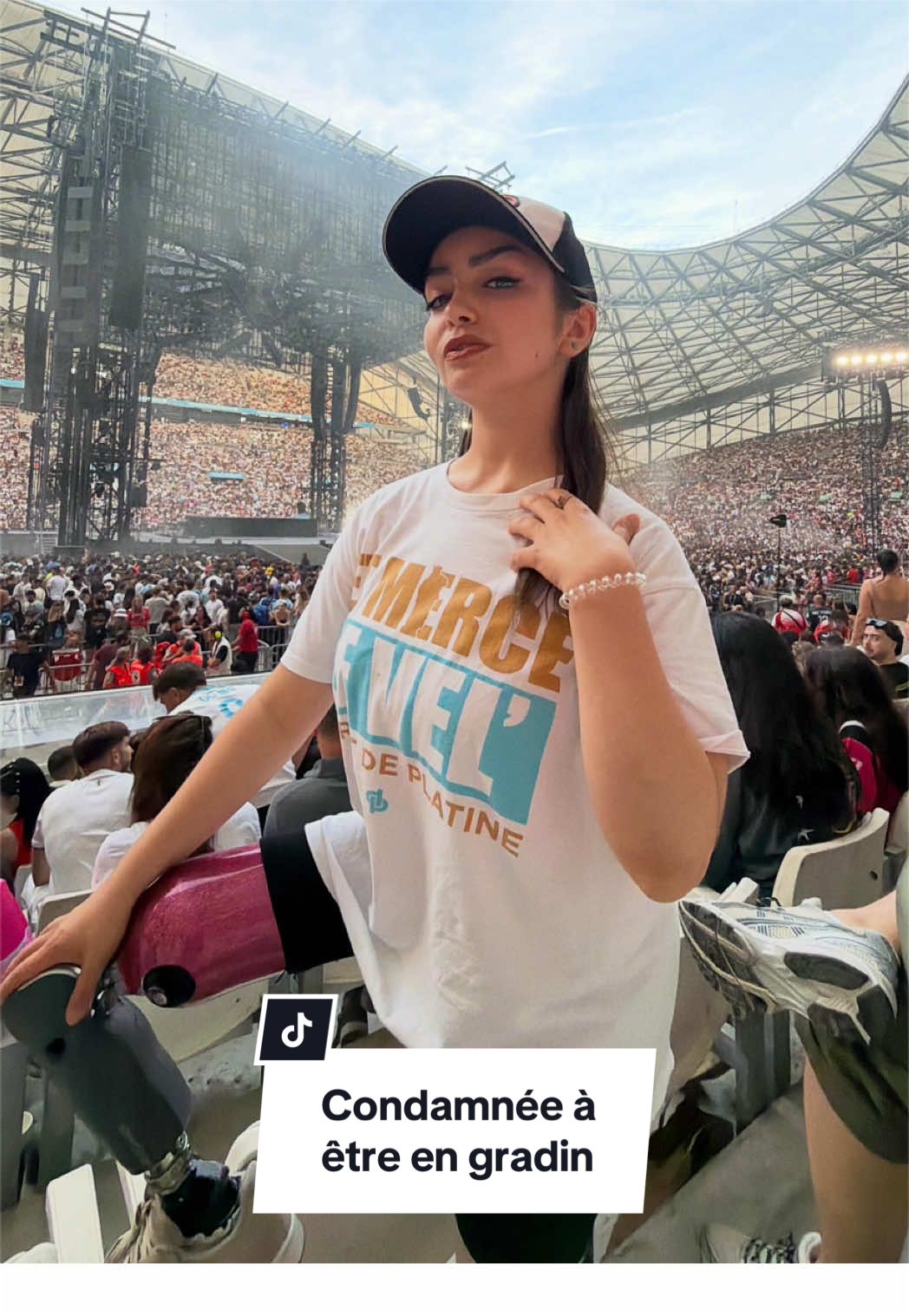 @Nélia ⵣ