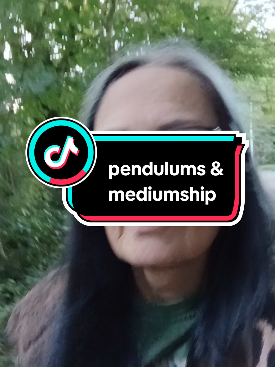 @MammyLorrainesMediumship