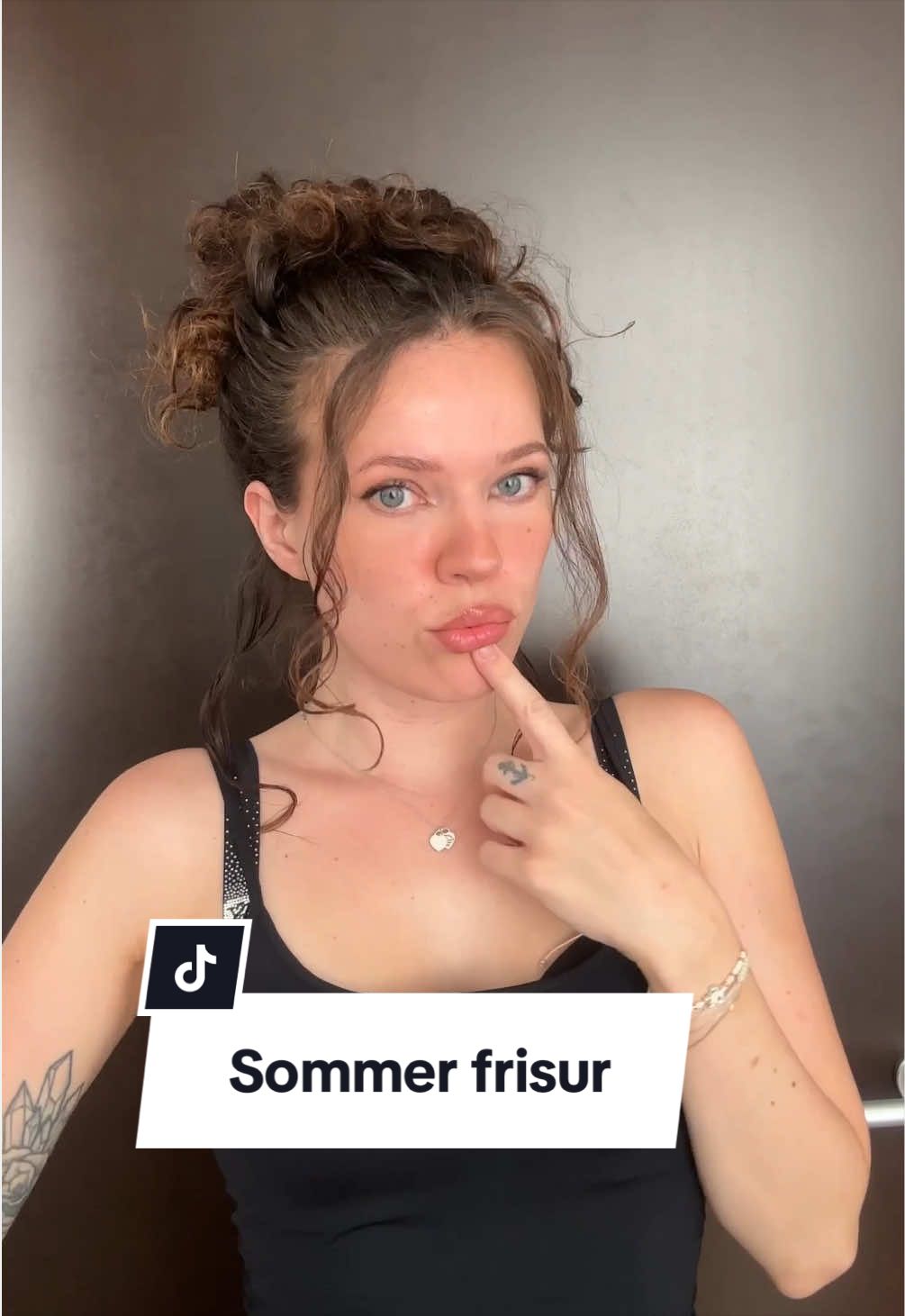 @marieschnoell