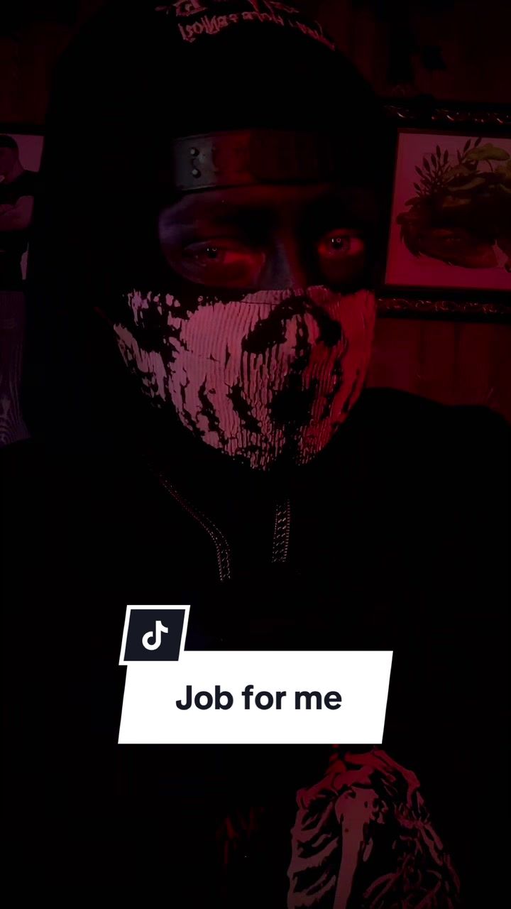 @Bl4cKSm0ke13