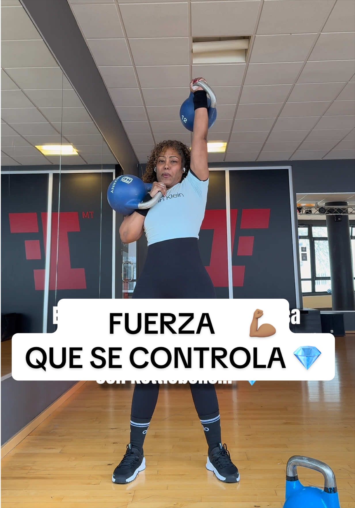@luciafit_