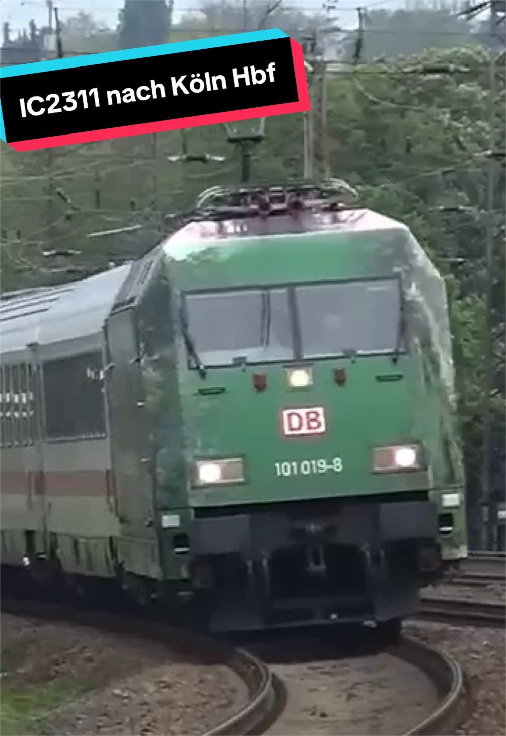 @Urban&Ruhrbahn:)