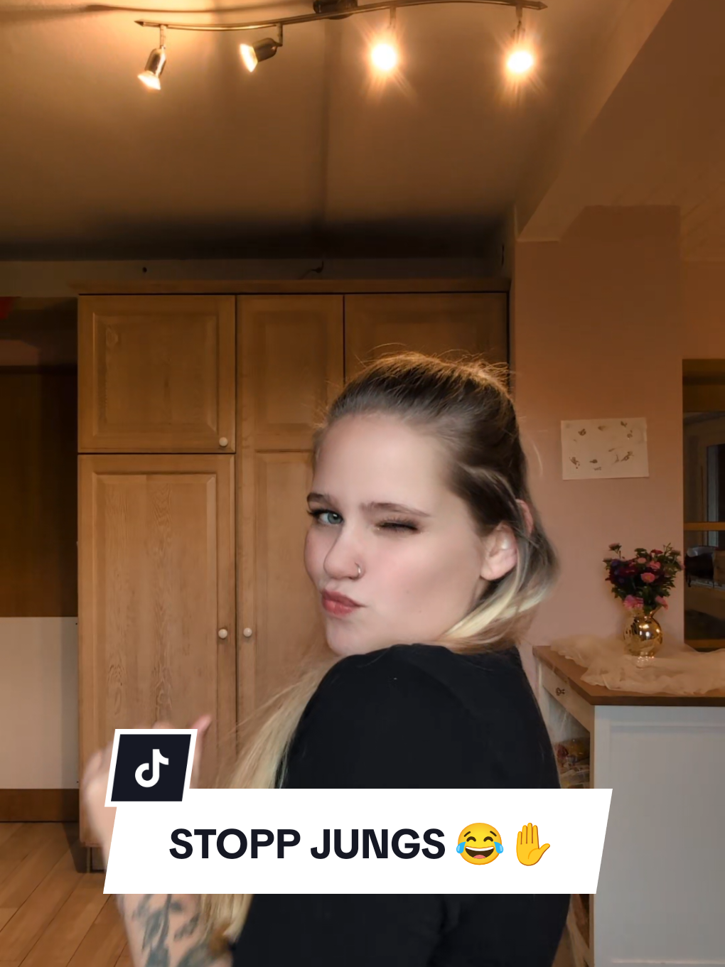 @Abbie in Action 💋