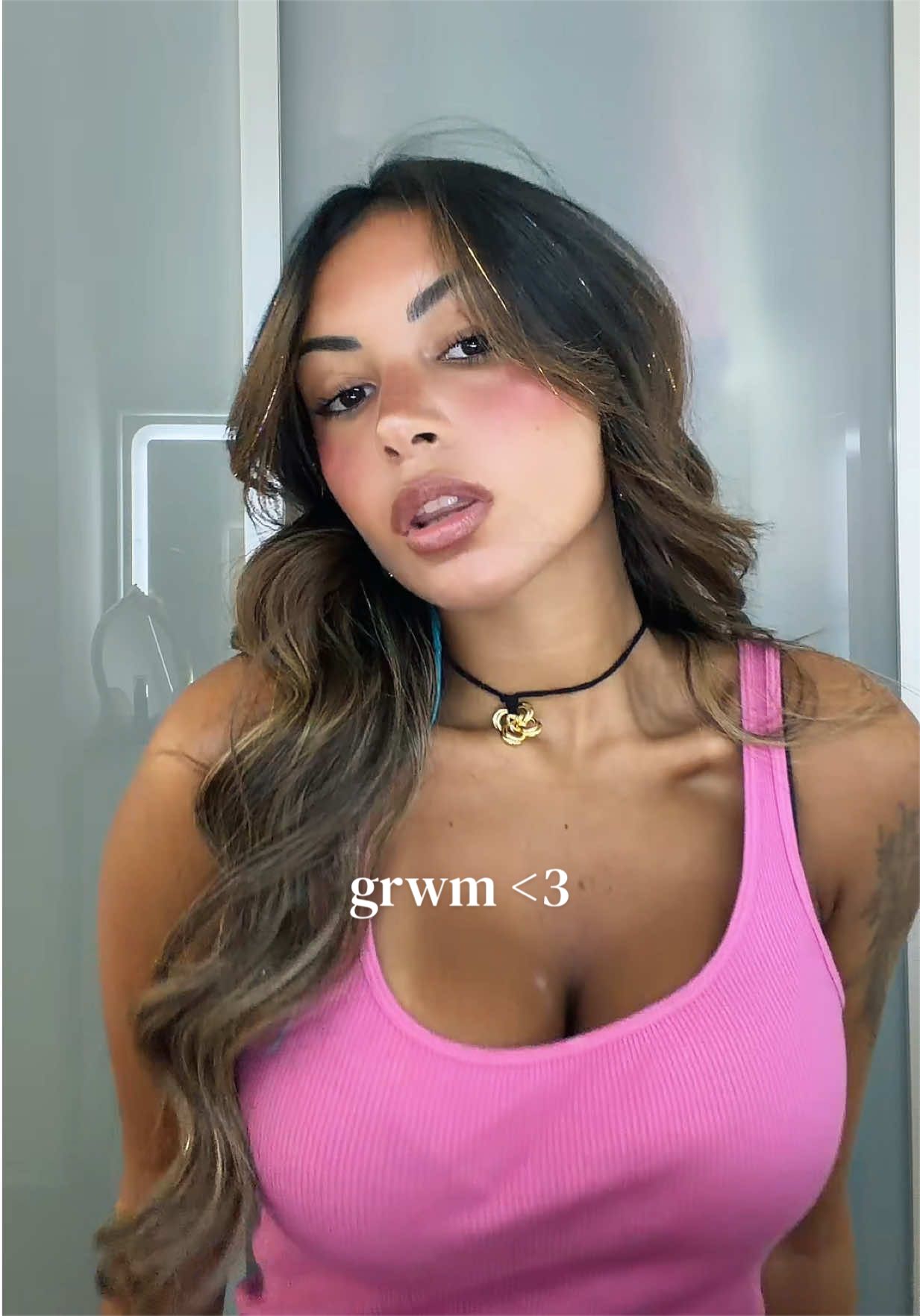 @gabriela moura