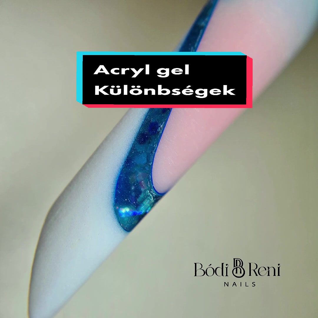 @B&oacute;di Reni Nails