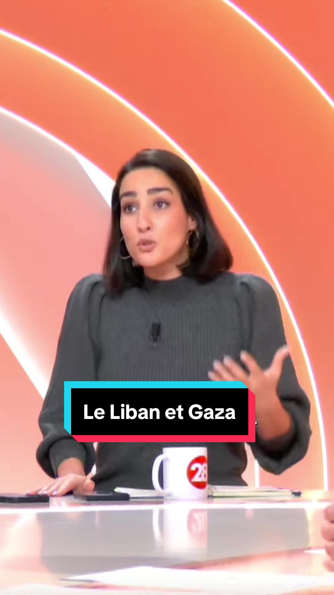 @Nesrine Slaoui