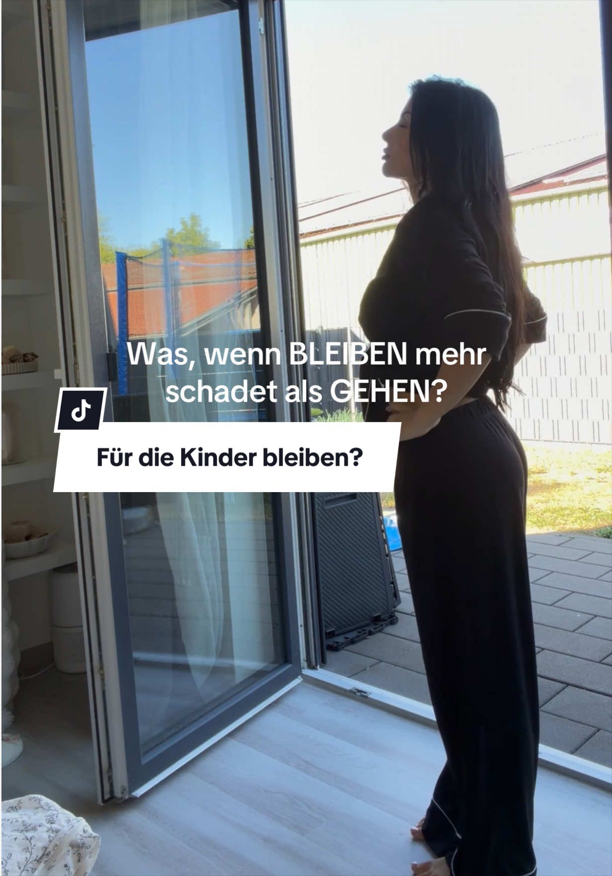 @vanessa lipatov