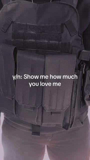 @G H O S T I E