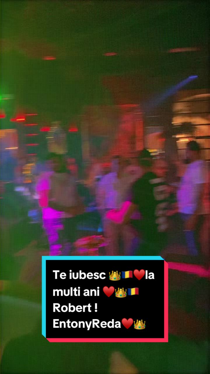 @ThequennMilano