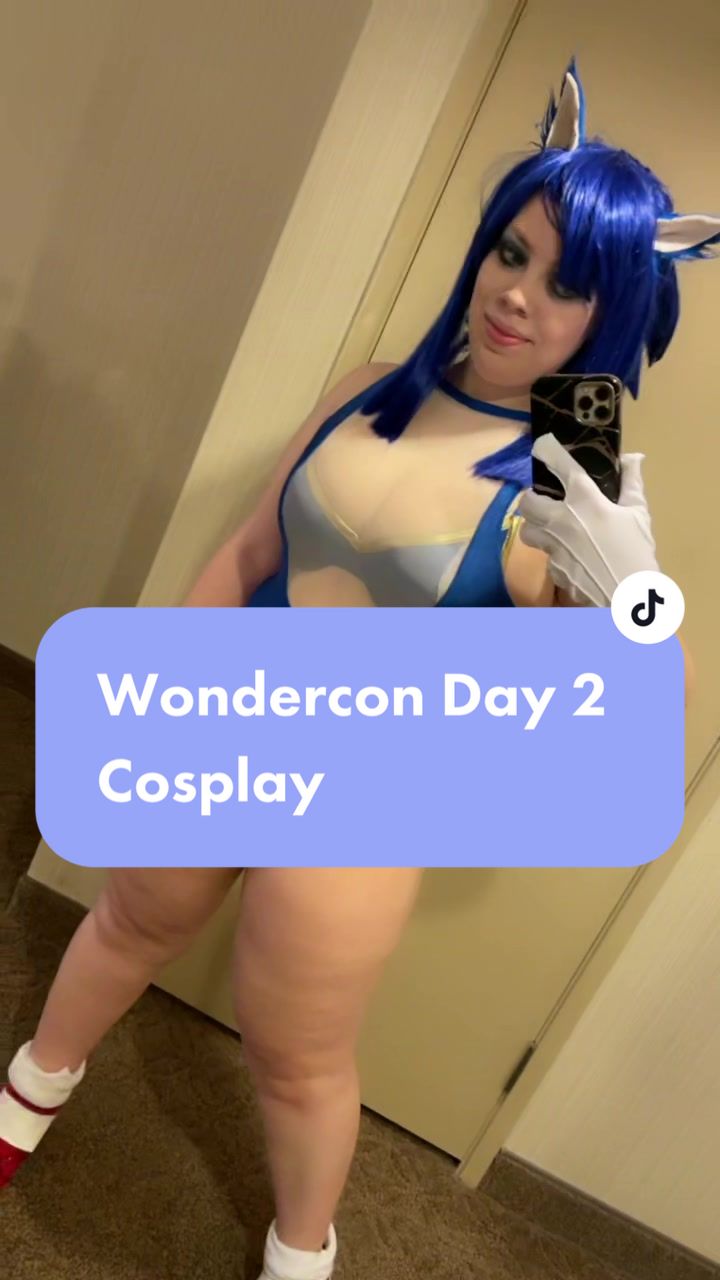 @meredreamcosplay