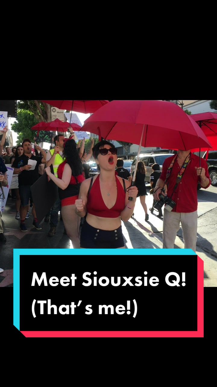 @Siouxsie Q