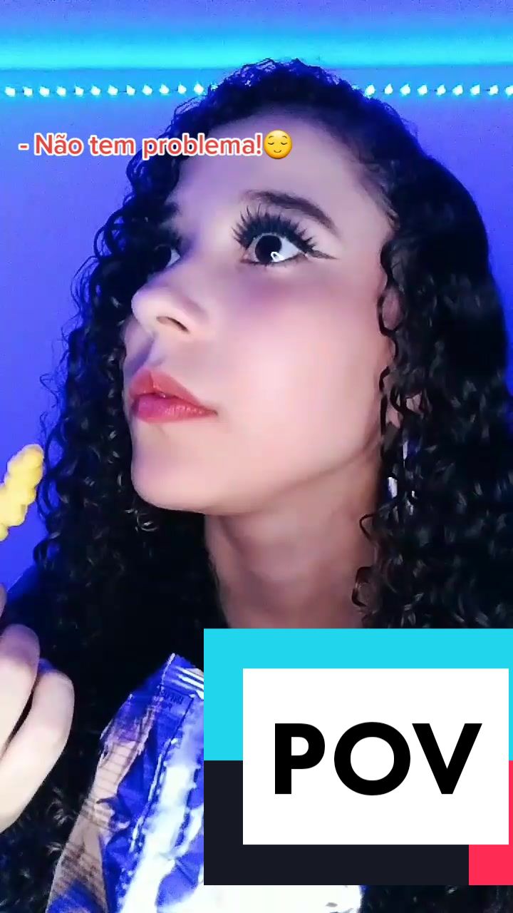 @larissathayná