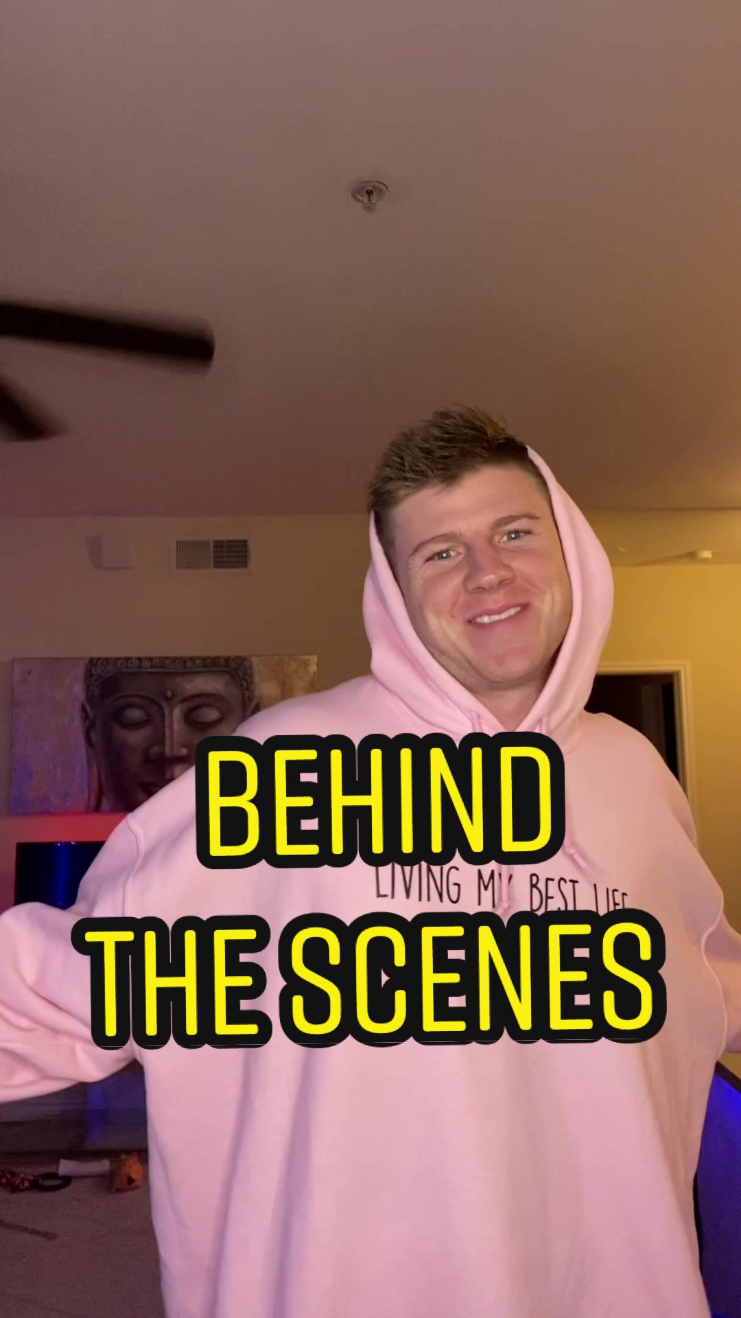 @Giant Hoodies