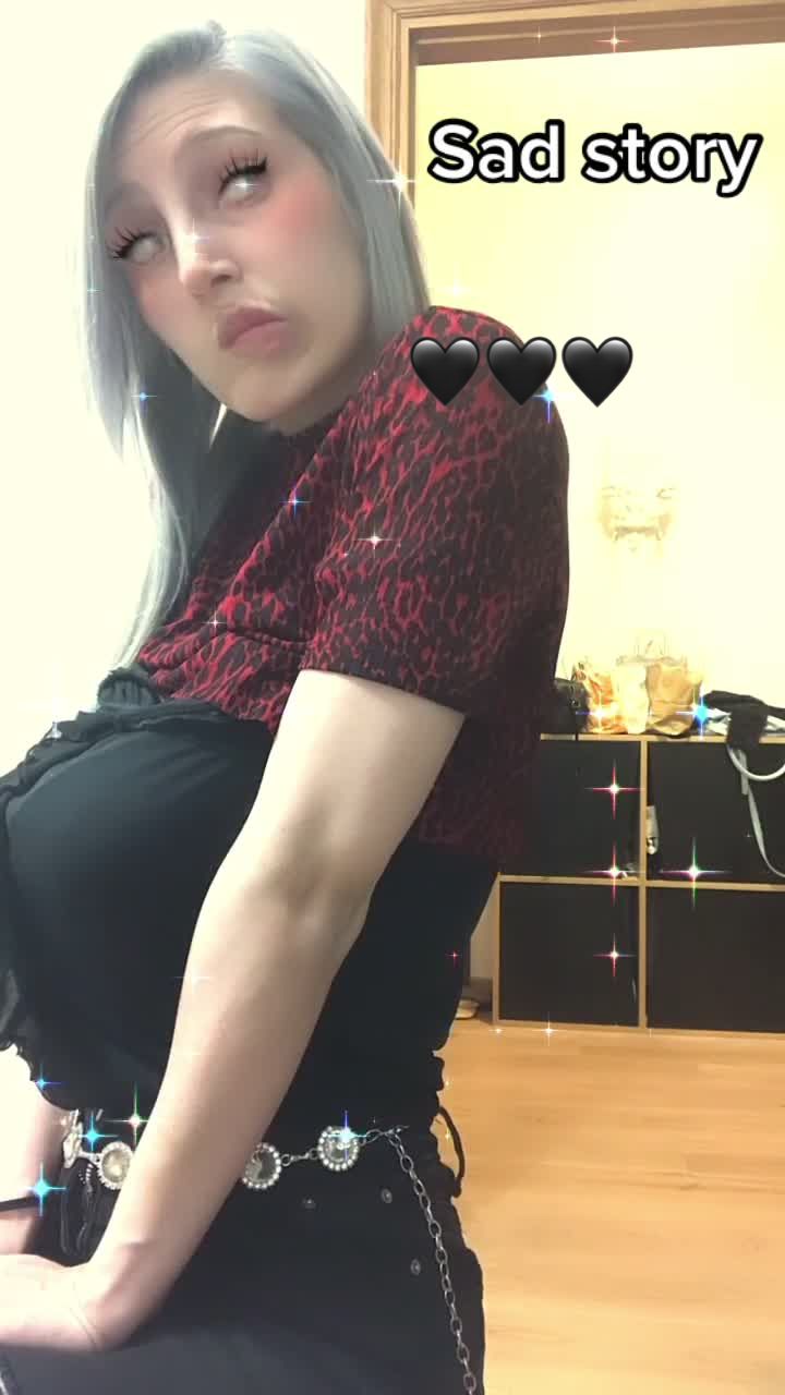 @Very🖤Crosets