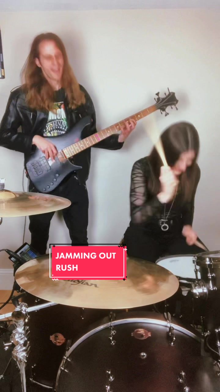 @mdutkobass