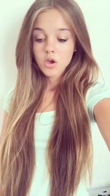 @Anna Zak