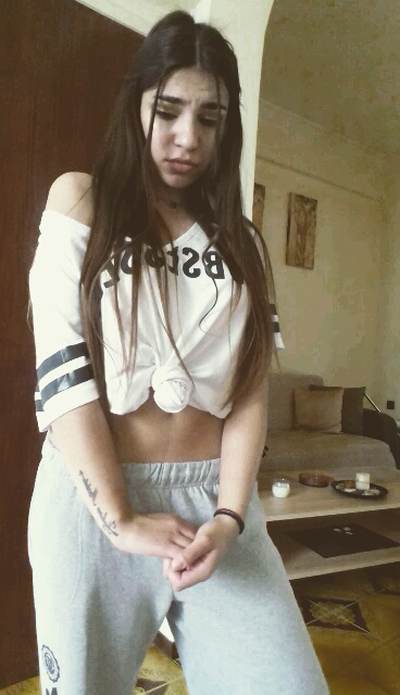 @vicky.D