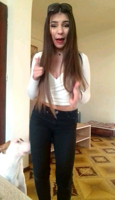 @vicky.D